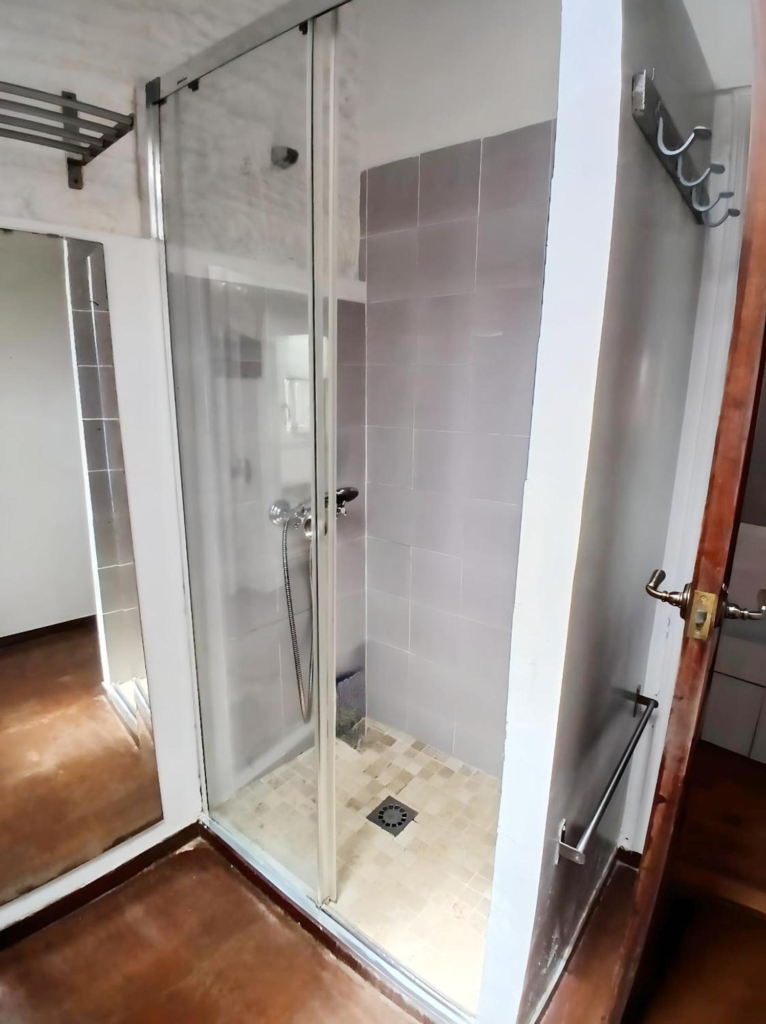 Apartament Estudio Ciutat Vella Al Lado De Jardines Del Turia Walencja Zewnętrze zdjęcie